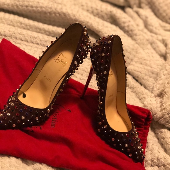 Christian Louboutin - Picture 2 of 3